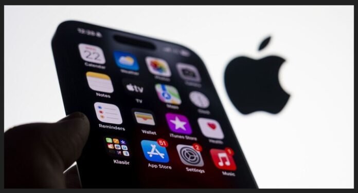 iPhone security, Apple warning, iOS update, iOS 18.6.2, security flaw, cyberattack, data leak, iPhone vulnerability, software update